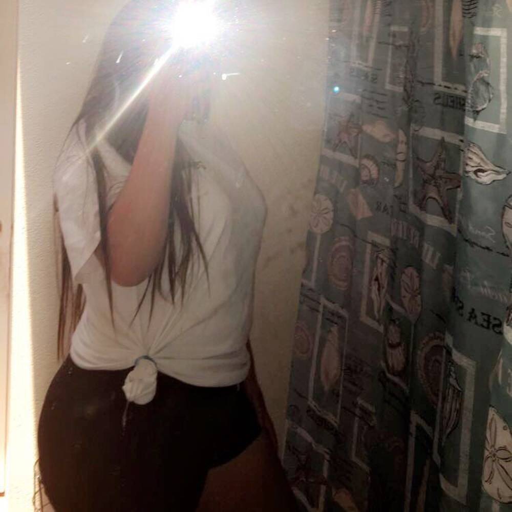 Meet your Posher, Jazmin